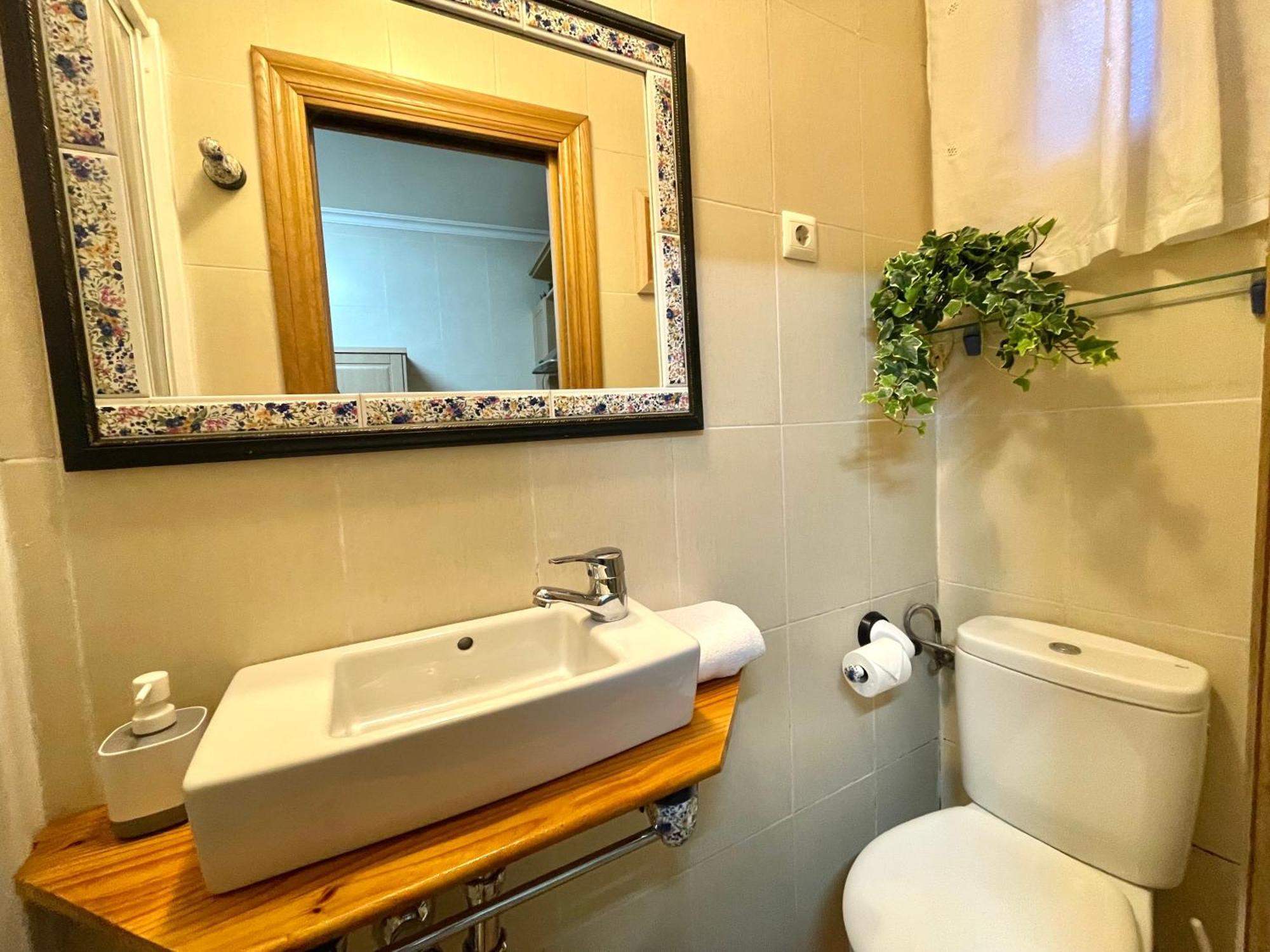Tranquilo Apartamento Cerca Del Casco Viejo Bilbau Exterior foto